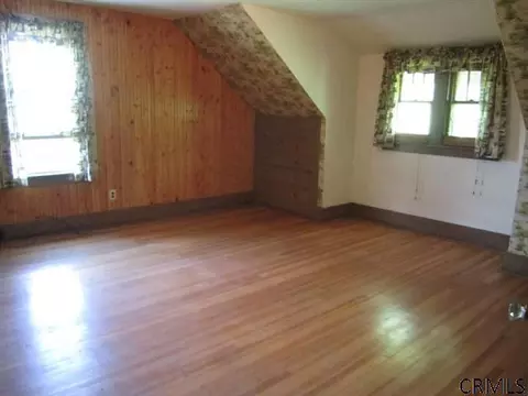 17 Rosa Rd, Schenectady, NY 12308 photo 10