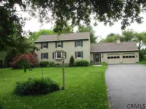 67 Crooked St, Schenectady, NY 12302 photo 1