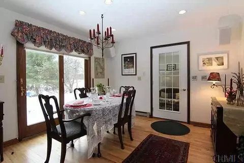 67 Crooked St, Schenectady, NY 12302 photo 6