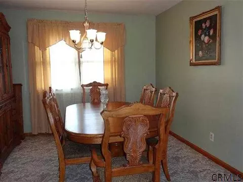 52 Jefferson Rd, Glenmont, NY 12077 photo 8