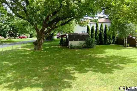 52 Jefferson Rd, Glenmont, NY 12077 photo 15