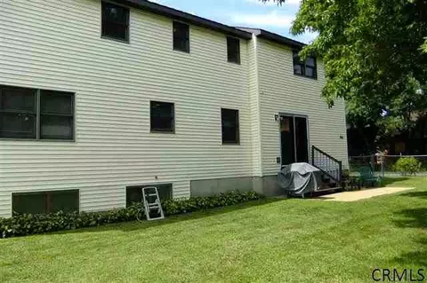 52 Jefferson Rd, Glenmont, NY 12077 photo 16