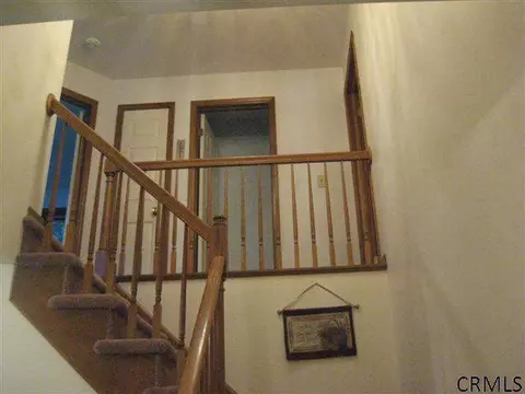 14 Timber Ln, Glenmont, NY 12077 photo 10