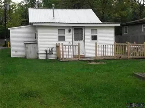 117 9th St, Saratoga Springs, NY 12866 photo 4