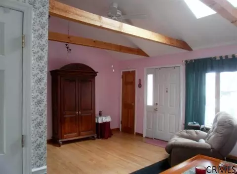 111 Alexander St, Schenectady, NY 12304 photo 6