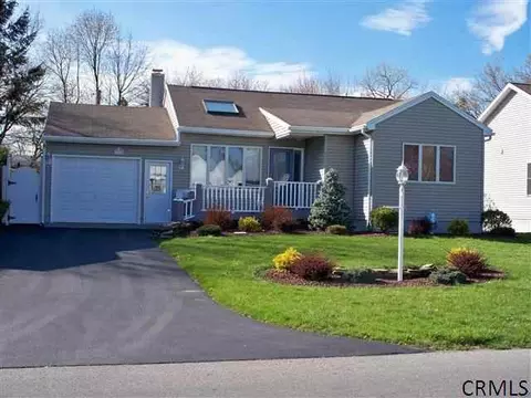 111 Alexander St, Schenectady, NY 12304 photo 1
