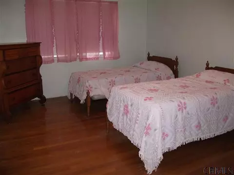 1230 Baker Ave, Schenectady, NY 12309 photo 6