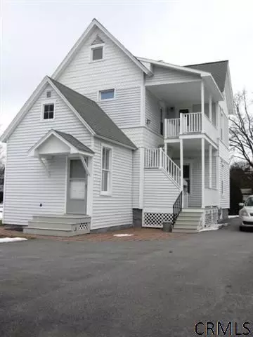 306 E Main St, Johnstown, NY 12095 photo 17