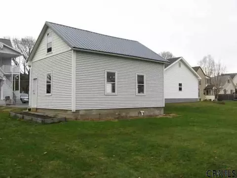 306 E Main St, Johnstown, NY 12095 photo 18
