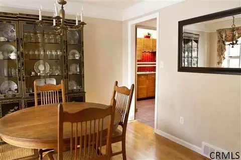 4 Salem Rd, Delmar, NY 12054 photo 7