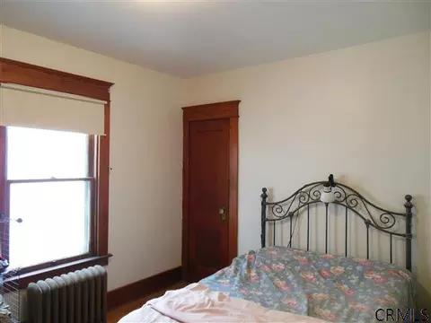 1069 Dean St, Schenectady, NY 12309 photo 6