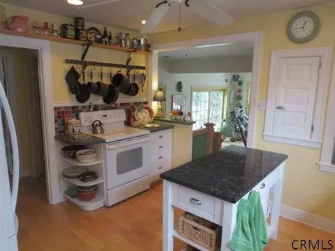 19 Herber Ave, Delmar, NY 12054 photo 8