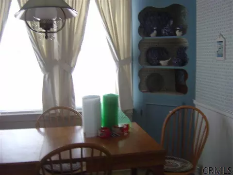 1074 Howard St, Schenectady, NY 12303 photo 16