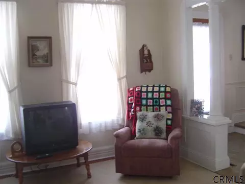 1074 Howard St, Schenectady, NY 12303 photo 8