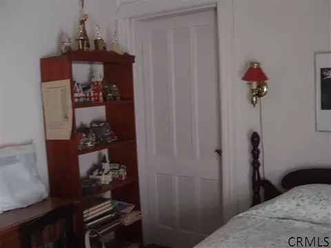 1074 Howard St, Schenectady, NY 12303 photo 13