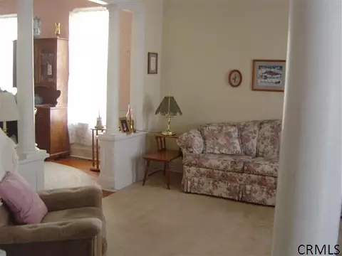 1074 Howard St, Schenectady, NY 12303 photo 5