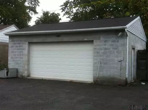 18 Eastholm Rd, Schenectady, NY 12304 photo 7