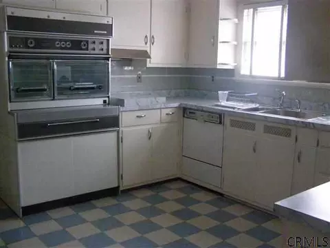 26 Harrison Ave, Delmar, NY 12054 photo 6