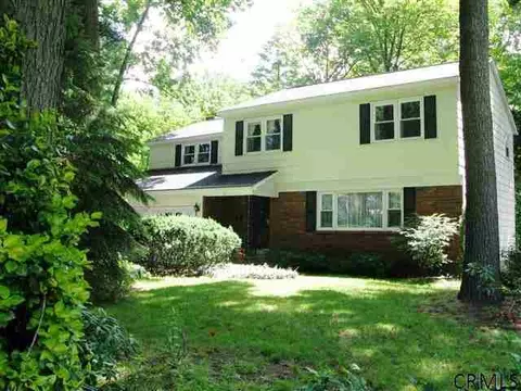 11 Pheasant Ln, Delmar, NY 12054 photo 1