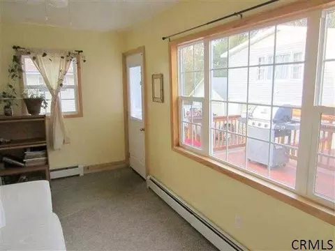 6 Euclid Ave, Delmar, NY 12054 photo 15