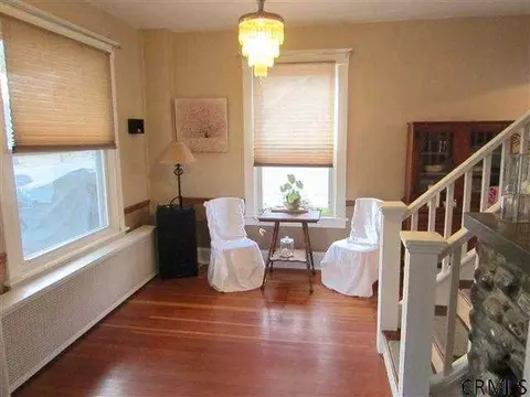 6 Euclid Ave, Delmar, NY 12054 photo 4