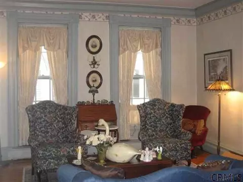 6 Front St, Schenectady, NY 12305 photo 4