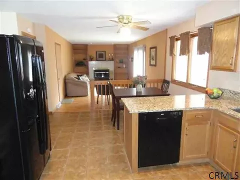 17 Wakefield Ct, Delmar, NY 12054 photo 3