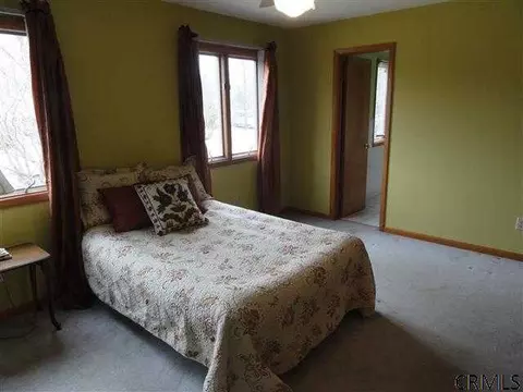 17 Wakefield Ct, Delmar, NY 12054 photo 14