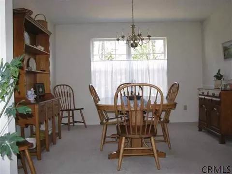 73 E Poplar Dr, Delmar, NY 12054 photo 6
