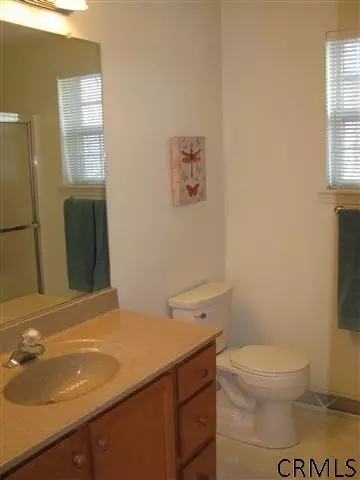73 E Poplar Dr, Delmar, NY 12054 photo 14