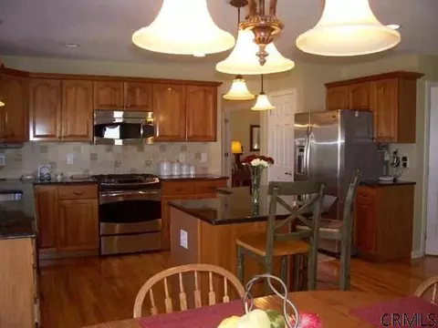 41 Ginger Ter, Clifton Park, NY 12065 photo 4