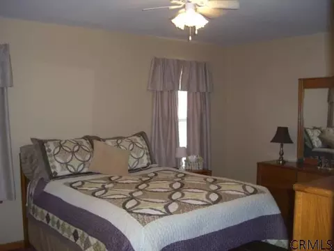 415 Chadwick Rd, Schenectady, NY 12304 photo 7