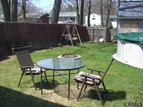 415 Chadwick Rd, Schenectady, NY 12304 photo 11