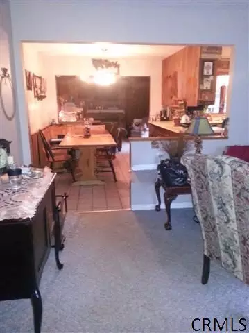 6064 E Old State Rd, Schenectady, NY 12303 photo 3