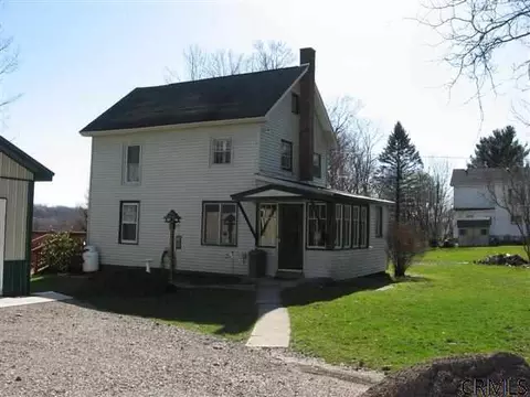 32 Upper Prospect St, Fonda, NY 12068 photo 3