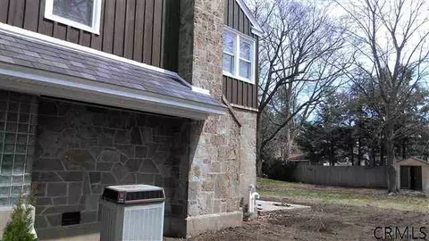 1190 Mcclellan St, Schenectady, NY 12309 photo 4