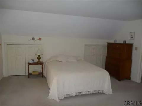 35 Nathaniel Blvd, Delmar, NY 12054 photo 16
