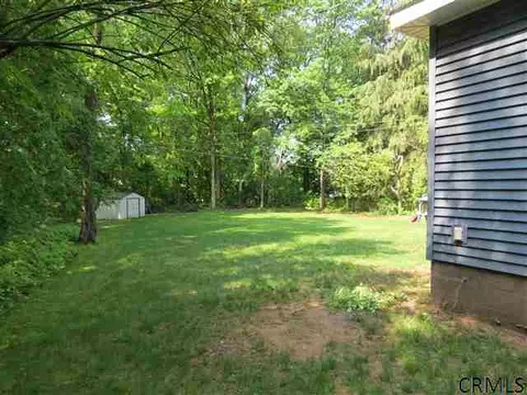 25 Murray Ave, Delmar, NY 12054 photo 2