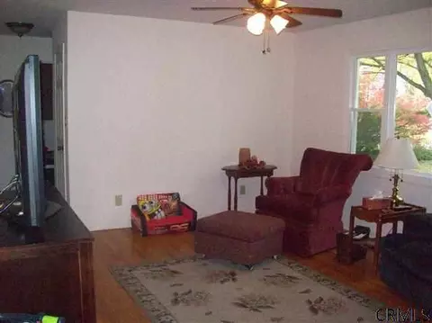 25 Murray Ave, Delmar, NY 12054 photo 9