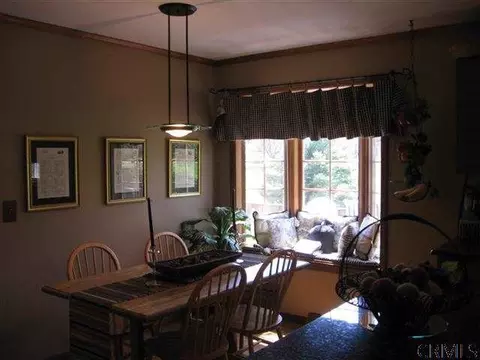 48 Middlesex Dr, Slingerlands, NY 12159 photo 12