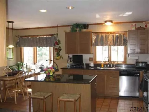48 Middlesex Dr, Slingerlands, NY 12159 photo 11