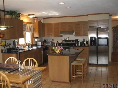 48 Middlesex Dr, Slingerlands, NY 12159 photo 10