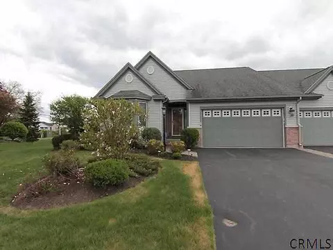 6 Dalton Ct, Delmar, NY 12054 photo 1
