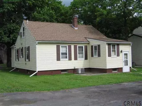 9 Mason Rd, Delmar, NY 12054 photo 2