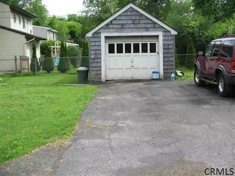 9 Mason Rd, Delmar, NY 12054 photo 4
