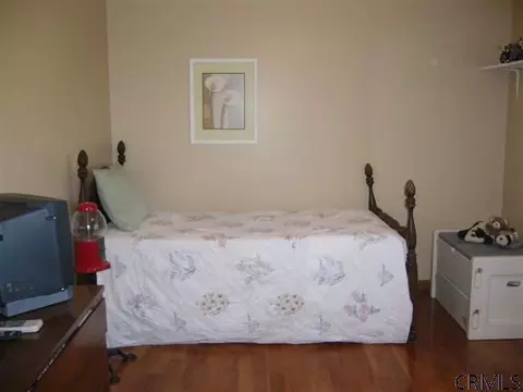 422 Deepkill Rd, Troy, NY 12182 photo 22
