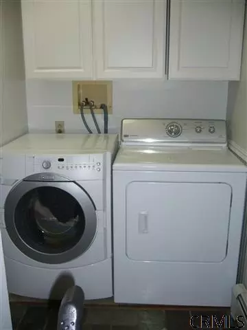 422 Deepkill Rd, Troy, NY 12182 photo 13