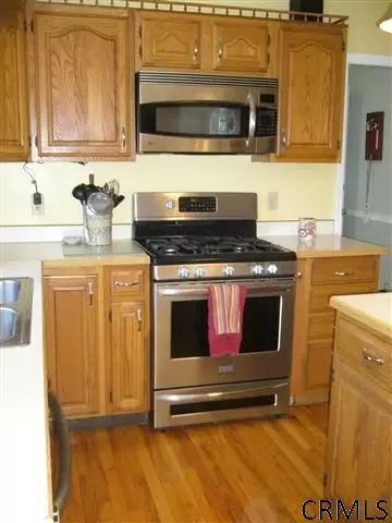 422 Deepkill Rd, Troy, NY 12182 photo 9