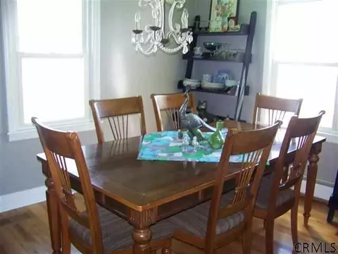 751 Elm Ave, Selkirk, NY 12158 photo 3
