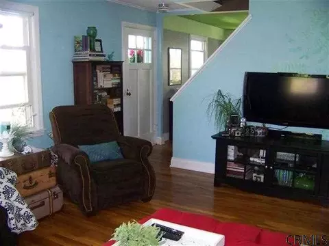 751 Elm Ave, Selkirk, NY 12158 photo 9